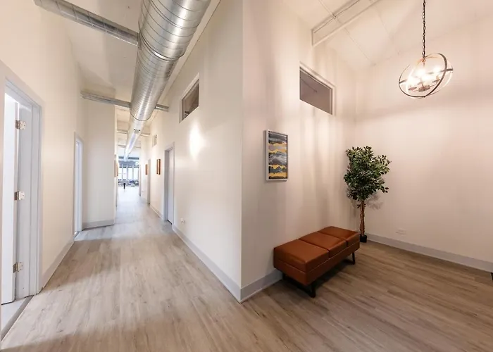 Luxurious 5br Near Mccormick With Pool Table